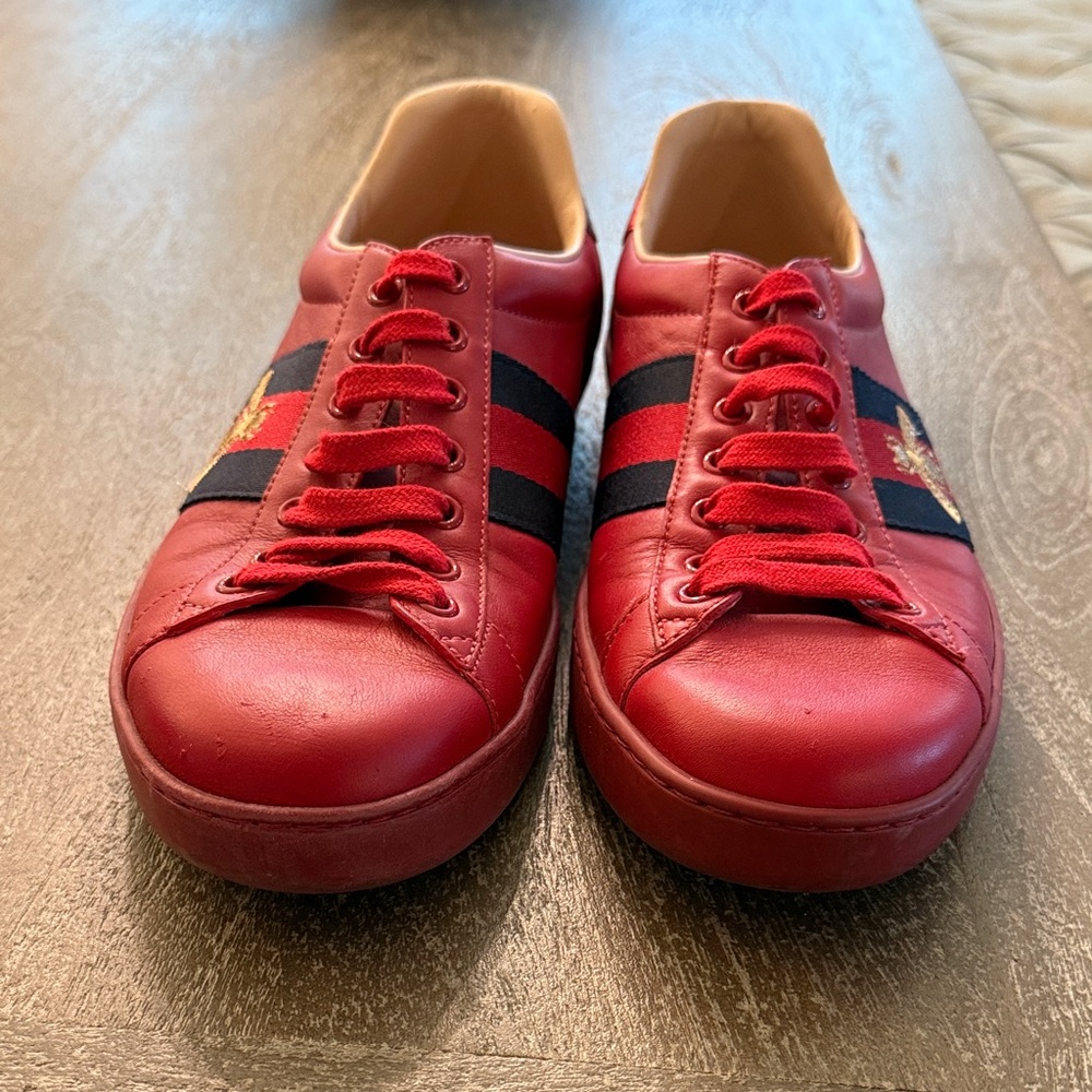 Men's Gucci Red Leather Sneakers - Picture 6 of 7